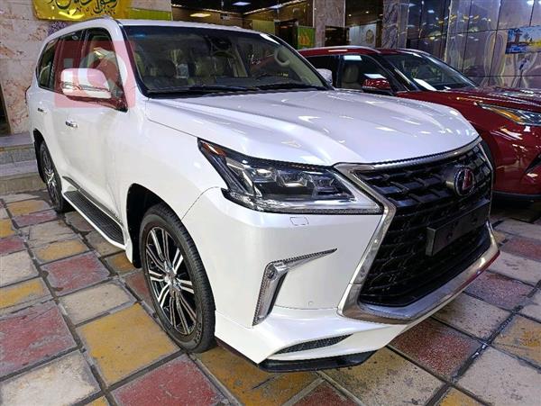 Lexus for sale in Iraq